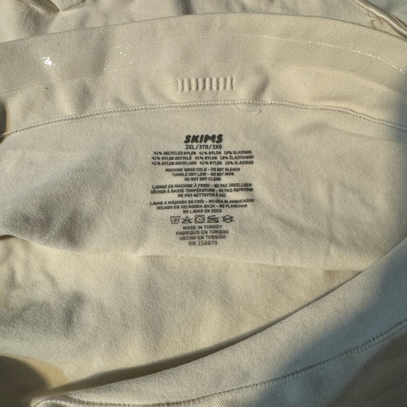 SEAMLESS SCULPT HIGH-WAISTED THONG SIZE 3XL - Picture 4 of 5